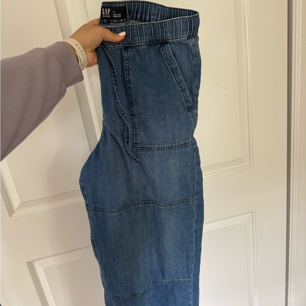 Gap denim “jeans”